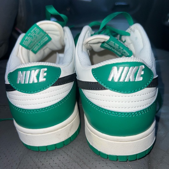 Nike DUNK LOWK Lottery Pack (Green) - Picture 8 of 9